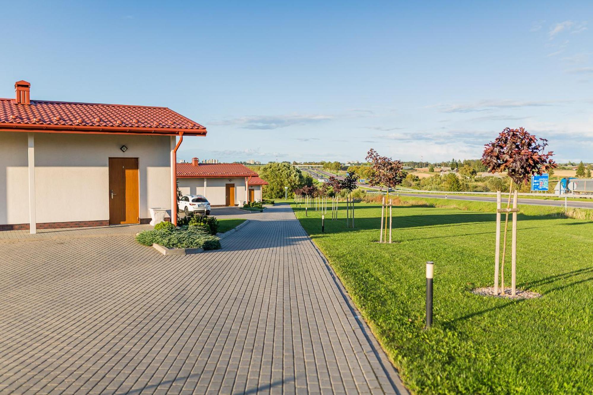 Šiauliai Motel Panorama מראה חיצוני תמונה